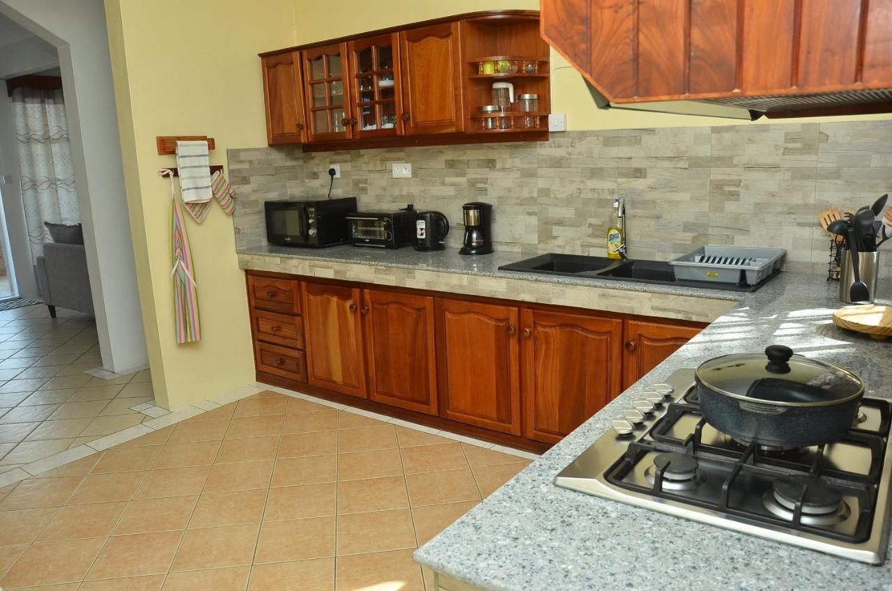 Butterfly Apartment Ла-Голет Экстерьер фото